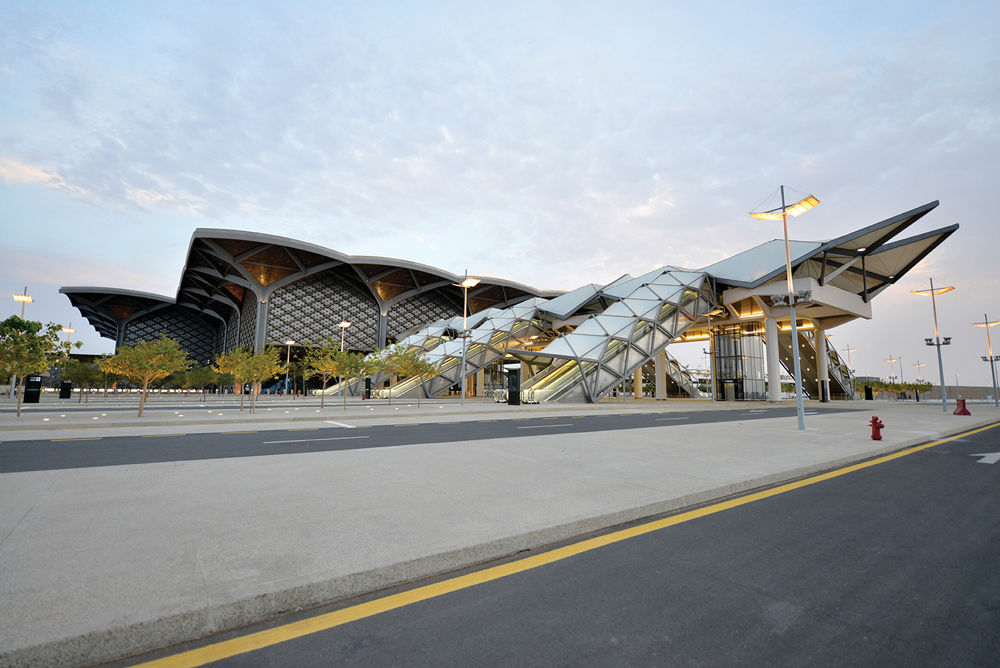 HHR KAEC Station night view