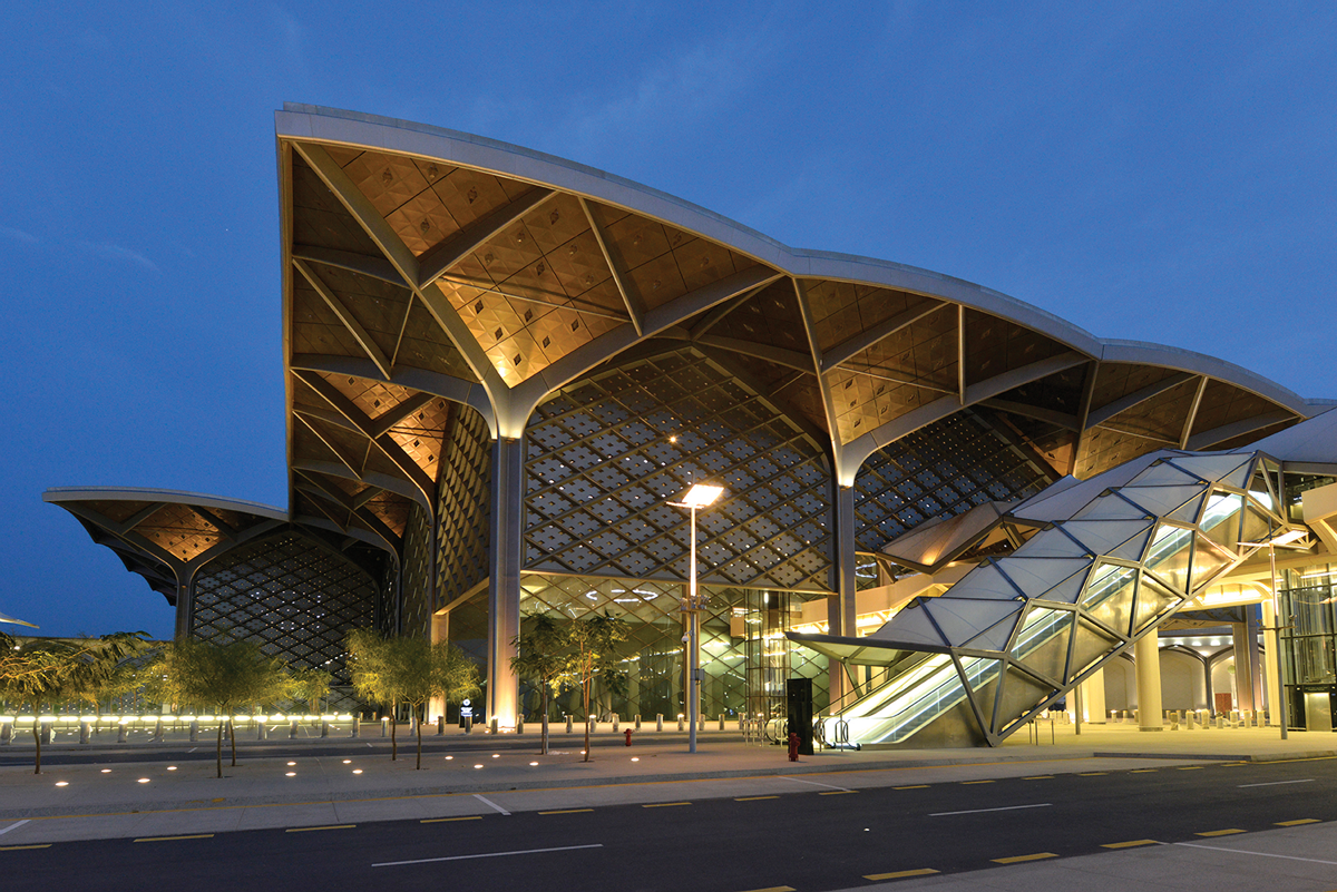 HHR KAEC Station platform exterior