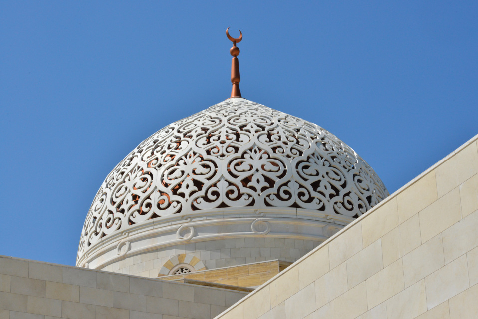 Diyar Al Muharaq Mosque, Bahrain - image 5