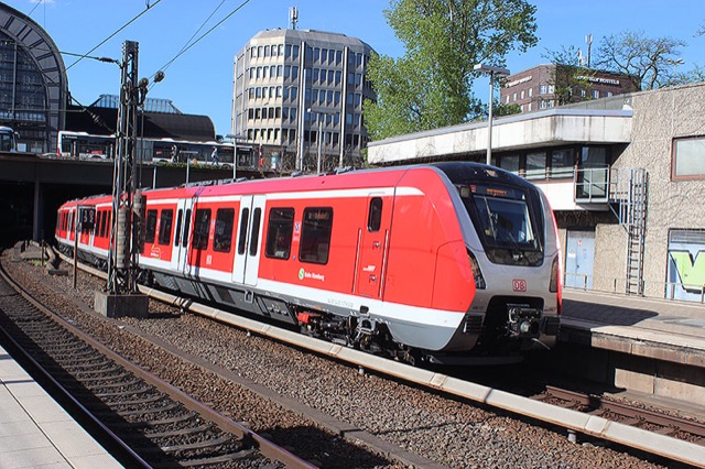 ET490 Train Front Ends, Germany - image 3