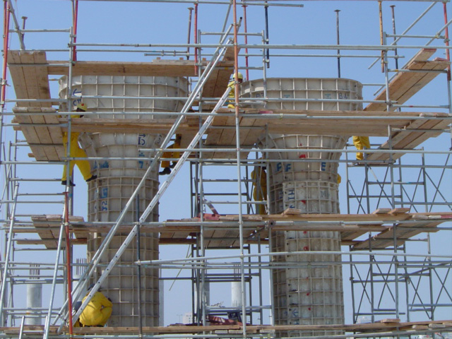 Formwork for concrete piers Gamuda, Bahrain - image 4