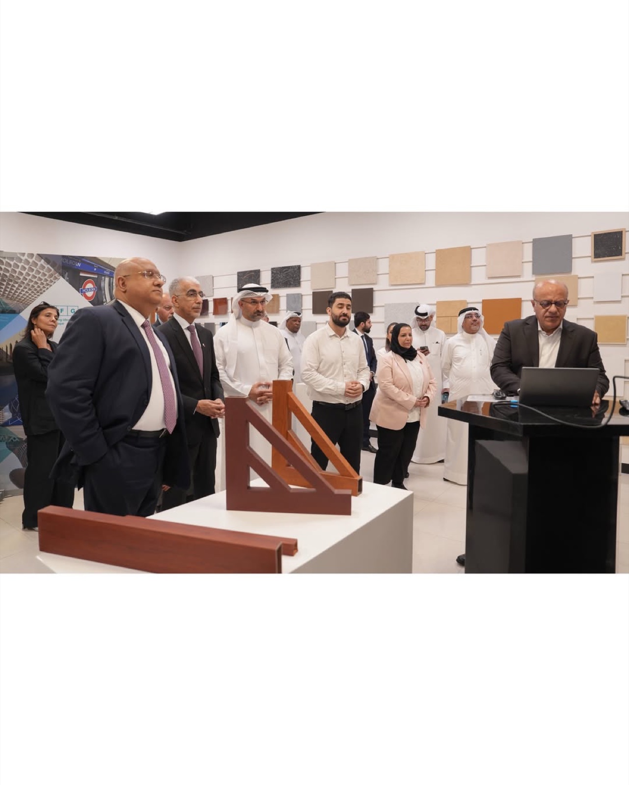 Ministers of Works and Industry Visit BFG International