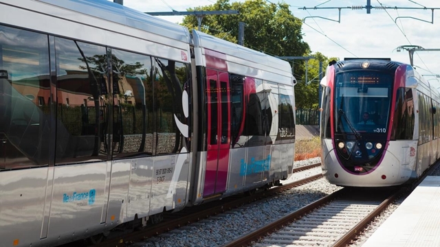 Train Tram New Generation, France - image 5