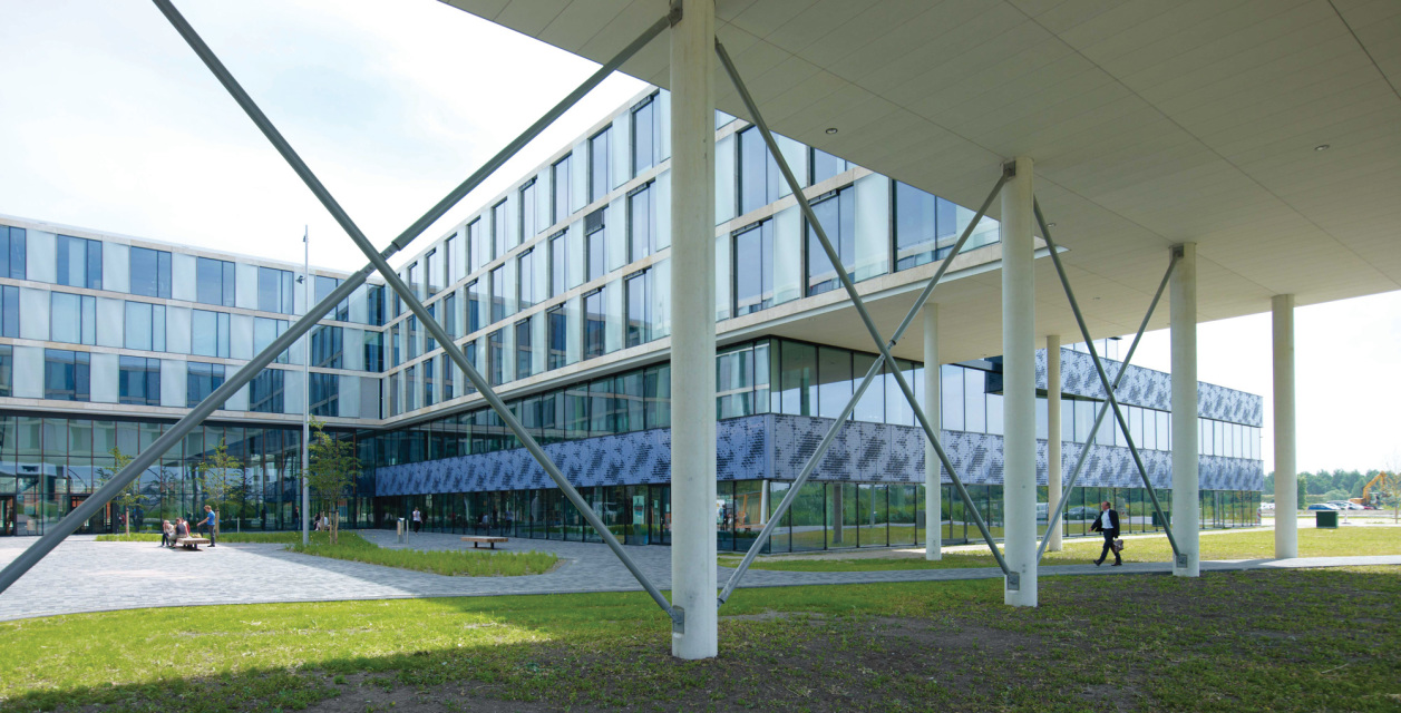 University Of Amsterdam, Netherlands - image 2