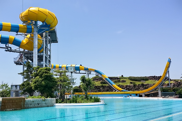 Water Theme Parks, Canada
