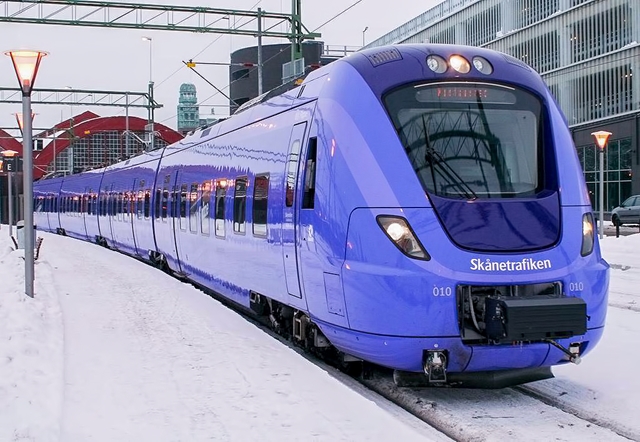 Stockholm Commuter Rail - image 2